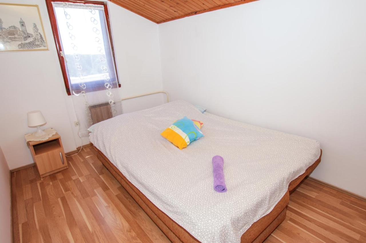 Ritosa Apartment